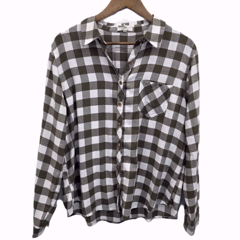 Maurices Womens L‎ Green White Plaid Button Up Long Sleeve Casual Layering Shirt